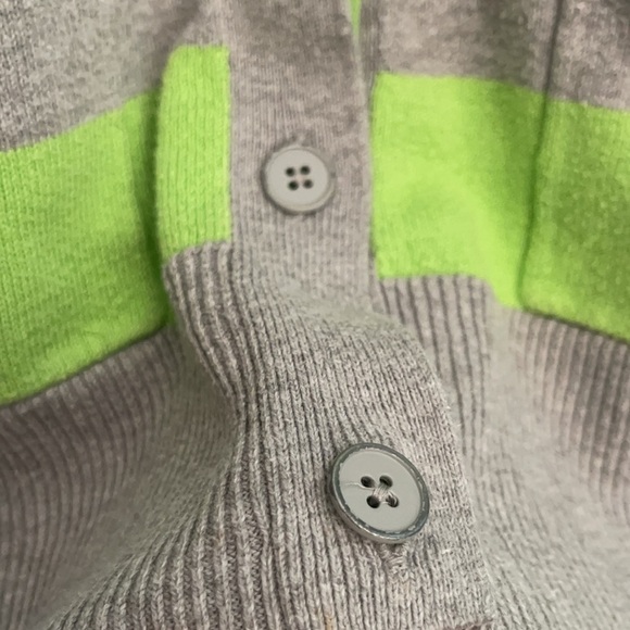 𝅺GAP Girl Green Gray Stripes Cardigan US XXL Girl - Picture 4 of 7